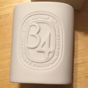 DIPTYQUE 34 White Ceramic Candle